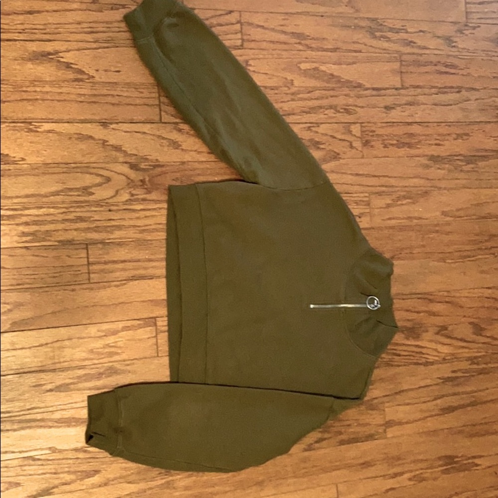 H&M Army Green Cropped Sweatshirt